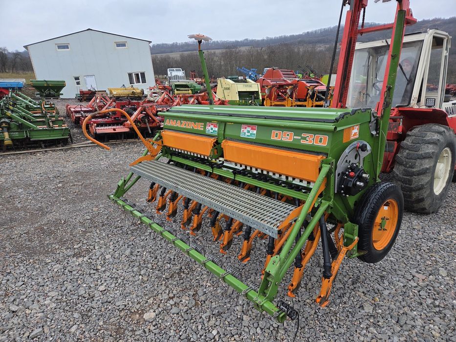 Semanatoare Paioase Amazone D9-30  3m