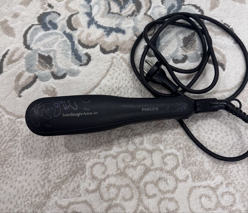 Утюжок/выпрямитель philips