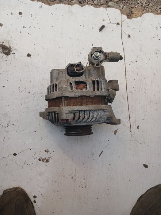 Генератор Мазда 3