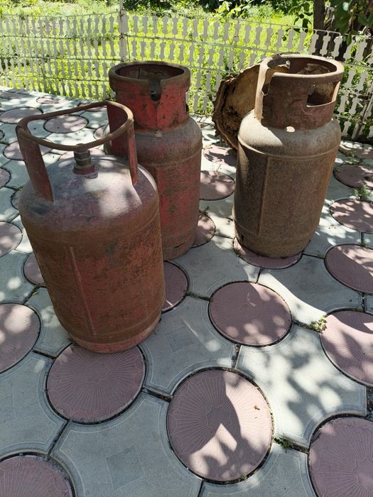 Газовые баллоны рабочие