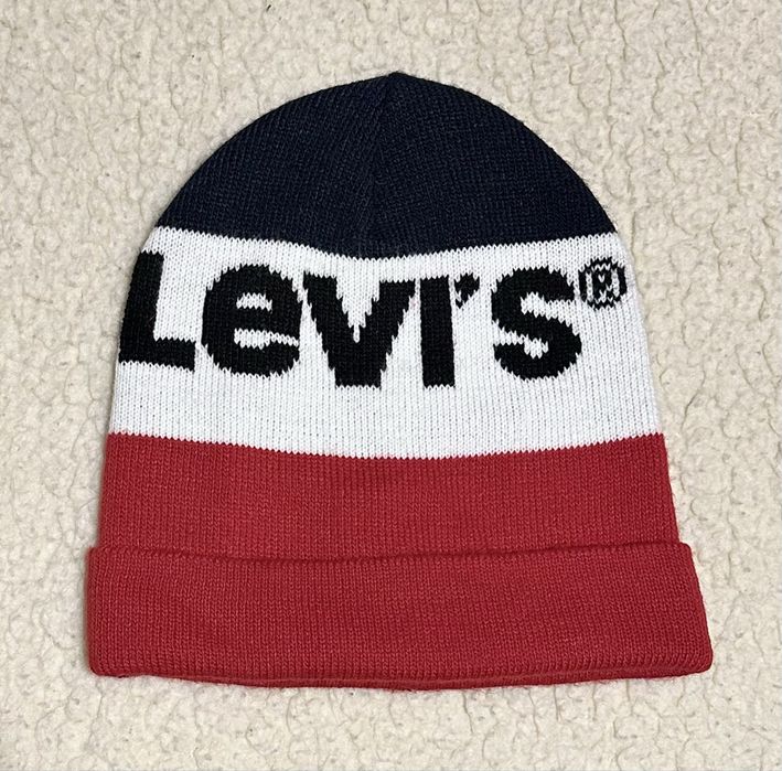 Replay,Robin Ruth.Levis,Nike,Karl Kani,Haglofs,The North Face