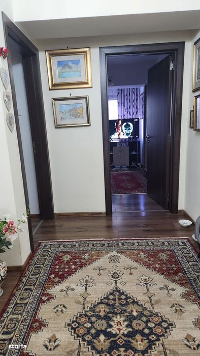 Bloc Nou - Bucatarie Separata + 3 Camere decomandate