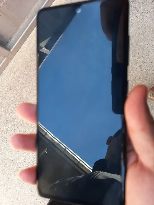 Продам Samsung Galaxy A51 6/128