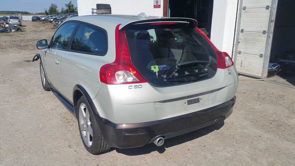 Piese auto si accesorii pentru Volvo C30 1.6 diesel 2008