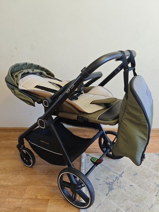 Коляска New Luxe прогулочная