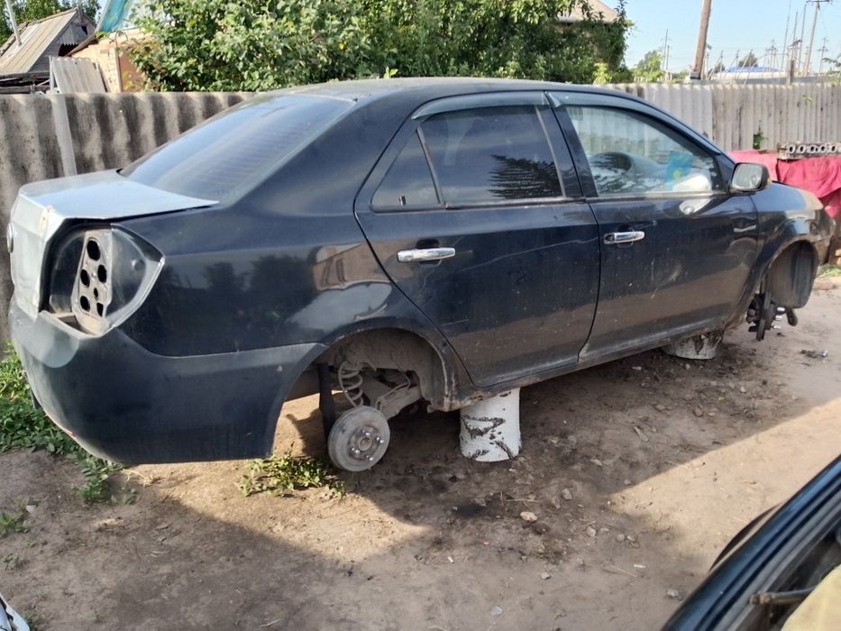 Продам в разбор Geely MK 1.5
