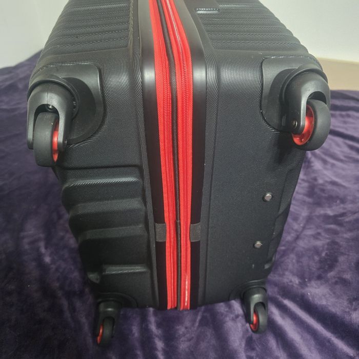 Куфар SWISS BAGS, L, 77x51x31-36 cm, 128l