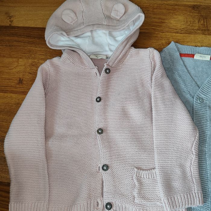 Плетени детски жилетки