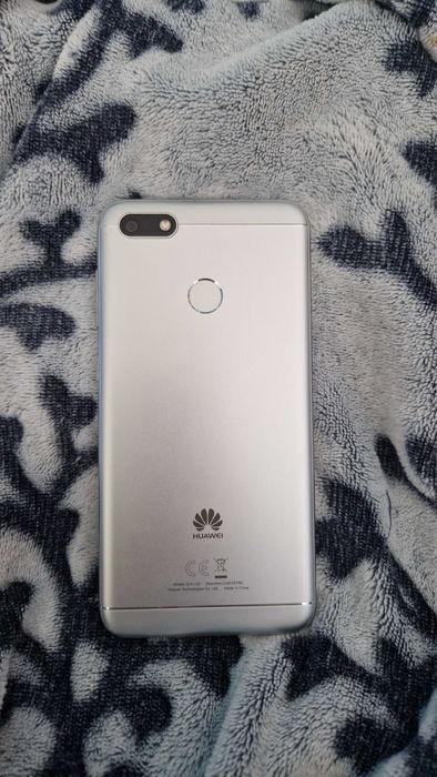 Vand Telefon Huawei Y6 PRO 2017 mare 4G/LTE !! Liber Retea !! la 150lei