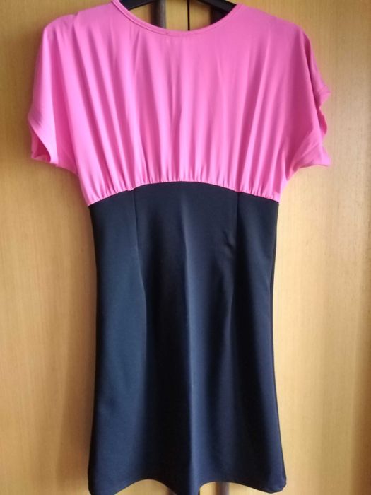 Малки черни парти рокли размер M