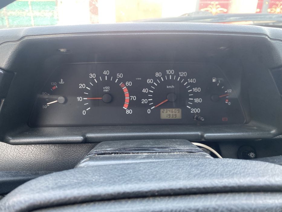 Ваз 2110  срочно продам