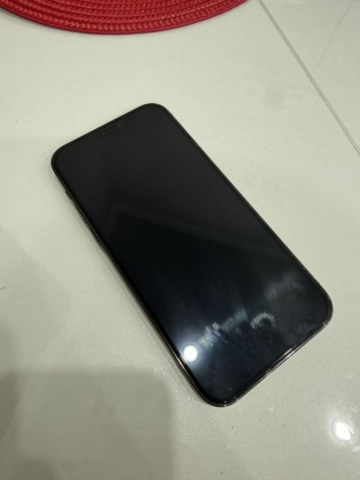 IPhone 12 Pro, в отличном состоянии