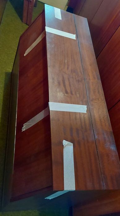 Бюфет от времето на соц-а и ракла