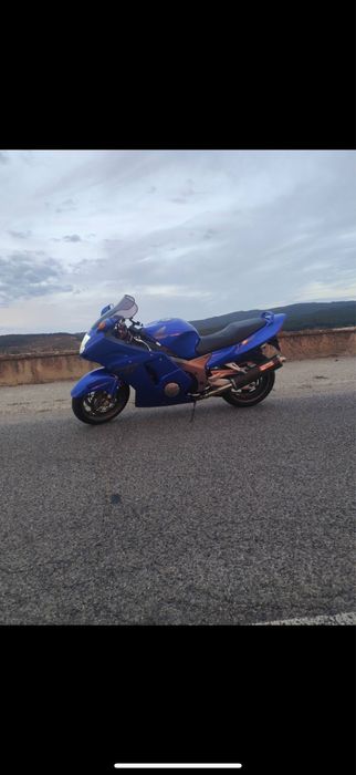 Honda cbr 1100 в добро състояние готов за сезона