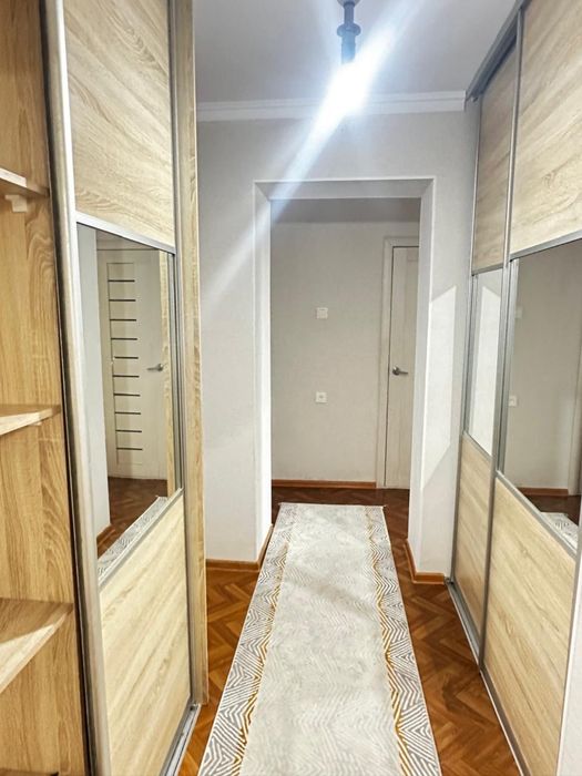 Продам 2 ком кв 53 м2 в микрорайоне Кунаева