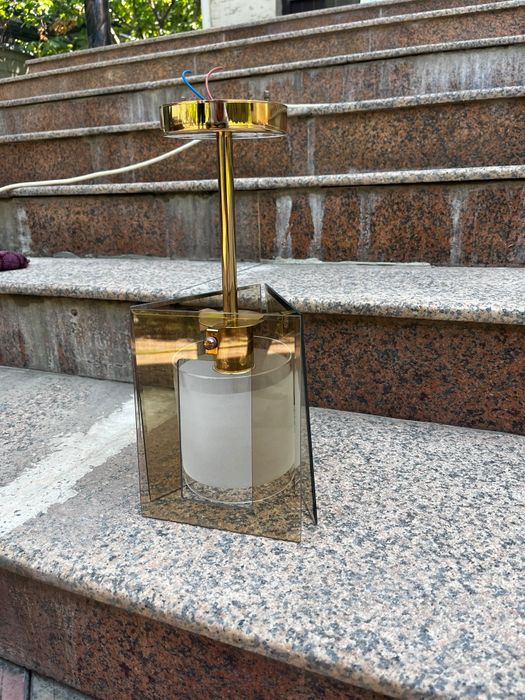 Лампа для комнаты