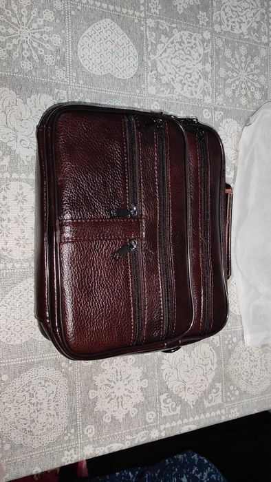 Сумка кожаная, новая.