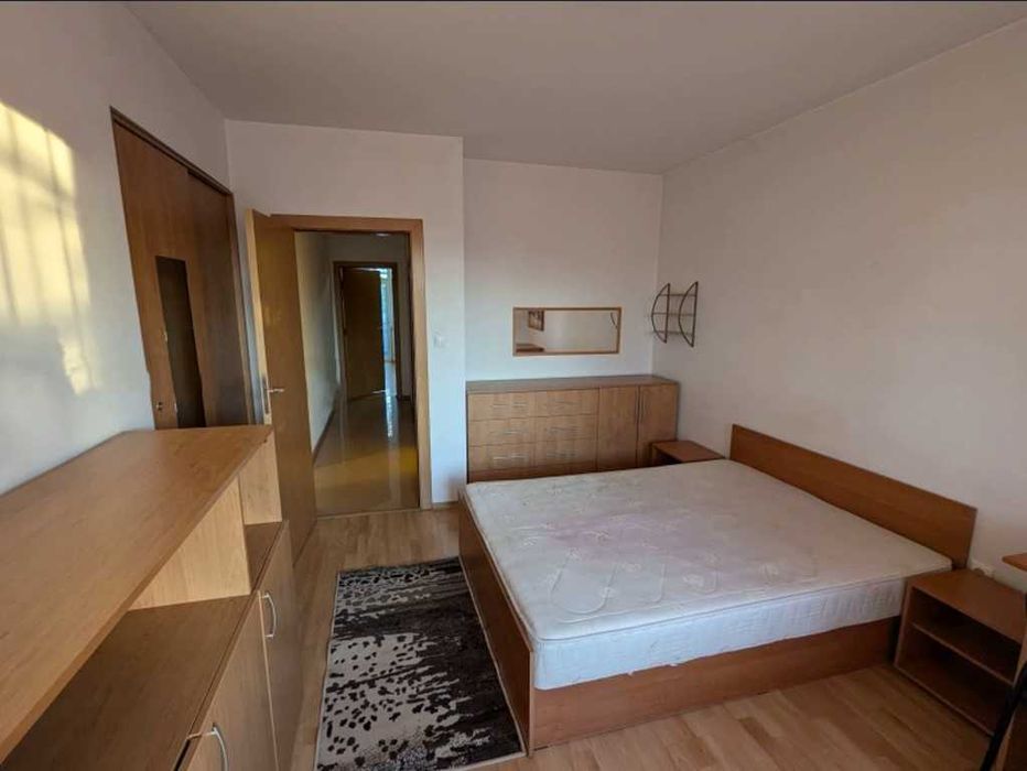 Дава се под наем Тристаен апартамент в София, Изток - 98 кв.м за 1020 € - Снимка #3