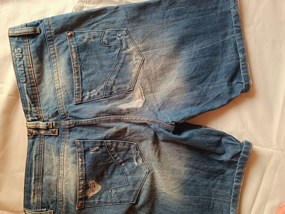 Къси дънкови панталони