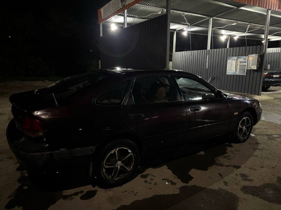 Продаю Mazda cronos за 800к