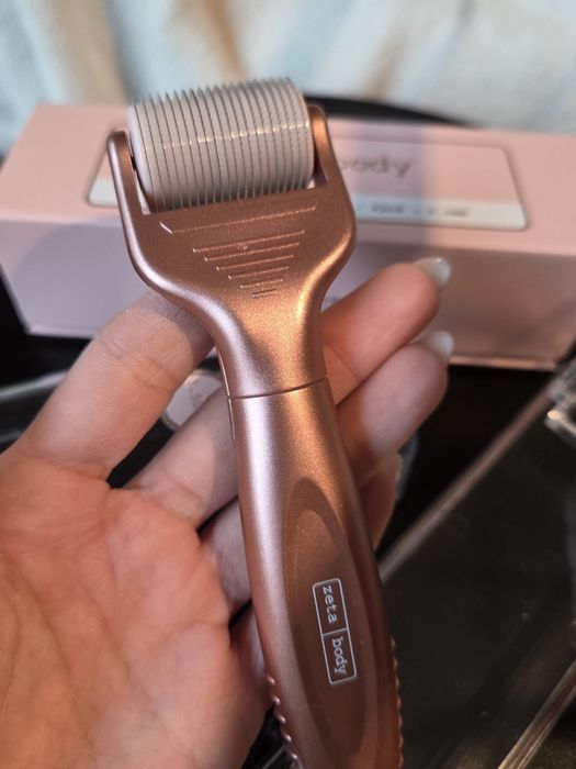 Микронийдлинг родени за лице и тяло