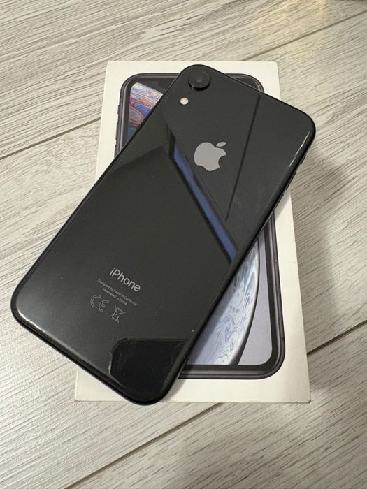 Iphone xr в хорошем состоянии