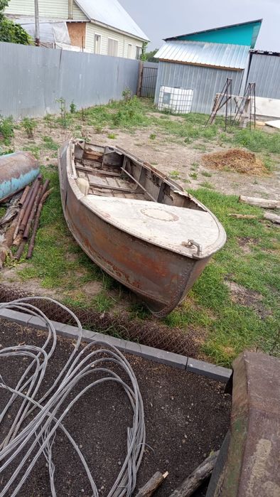 Продам лодку Казанку