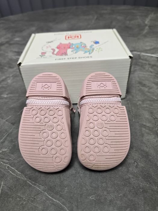 Буйки КК за прохождане, обувки, пантофи, бебешки Колев и Колев