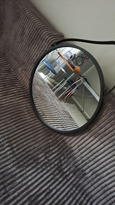 Продам навесное зеркало