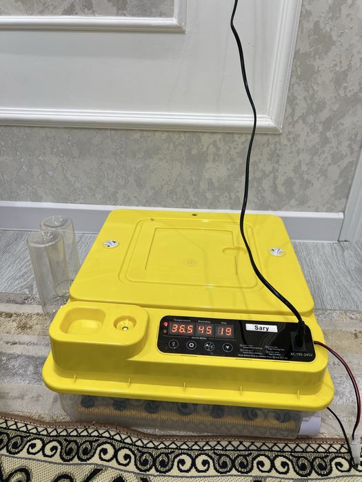 Продам инкубатор «SARY”