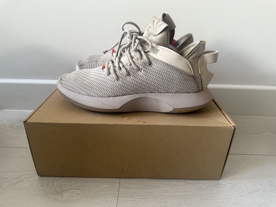 Кроссовки Adidas