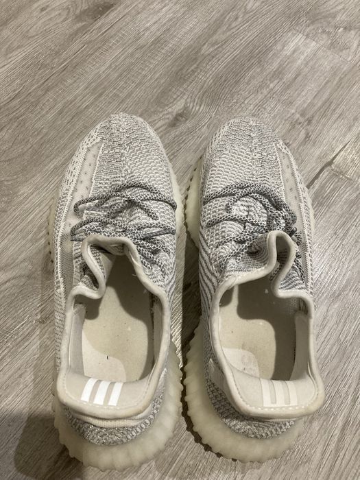 Yezzy 350 v2 reflective.