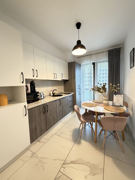 IS Regim Hotelier - Luxury Glam Apartments Palas Centru Lazar Aeroport