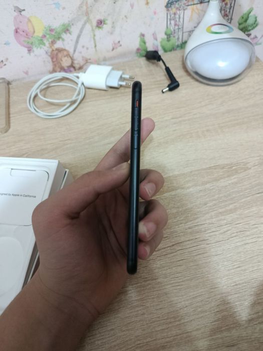 Iphone se 2020 64 gb