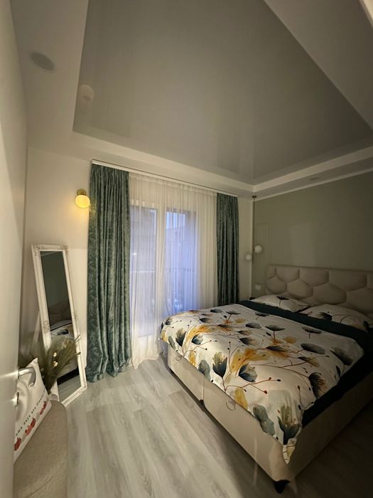 De vanzare apartament 2 camere, tip studio, renovat 2025, in Cosmopolis — fotografia 1