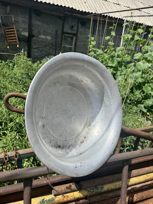 Продам  40 литровая  кастрюля .