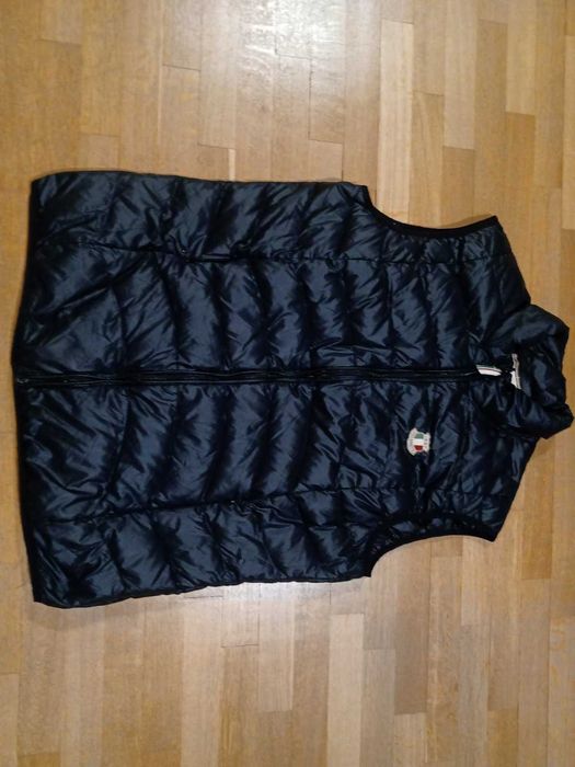 Dolomite пухен елек размер L/XL пухенка 90% фин и лек пух оригинал