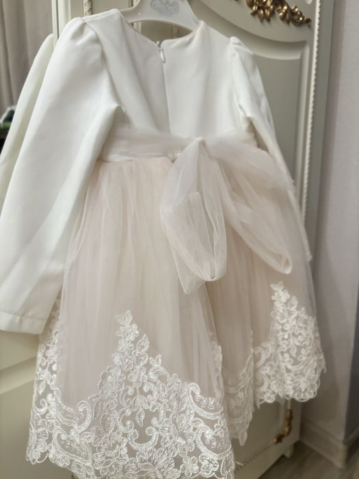 Платье на девочку