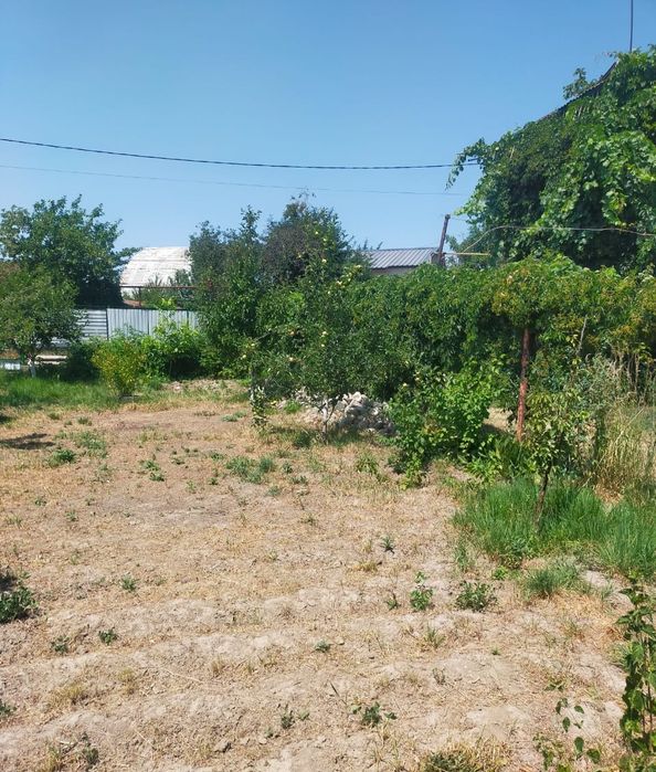 Дом,  посёлок  Актас