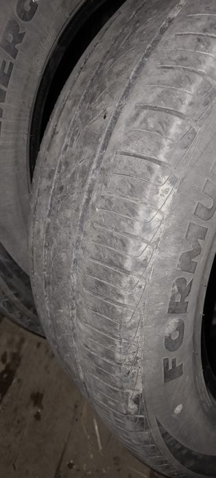 Продам резину не дорого.