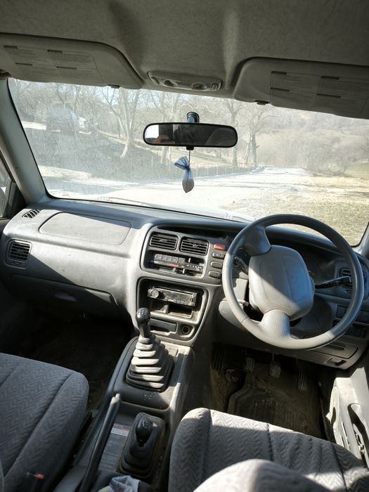 Suzuki Vitara 2003 volan dreapta