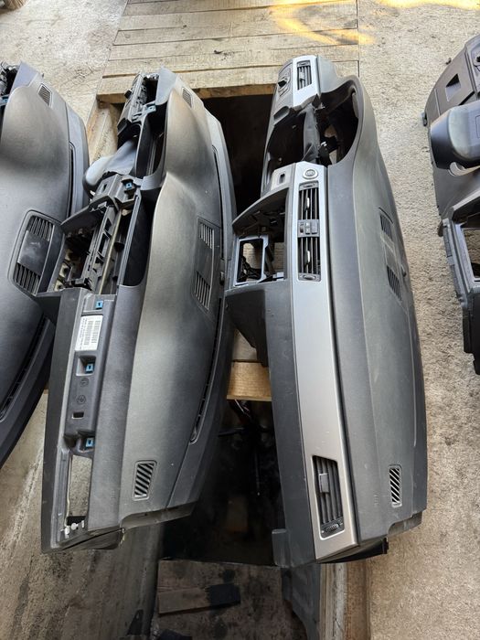 Plansa de bord bmw seria 3 e90 e91 e92