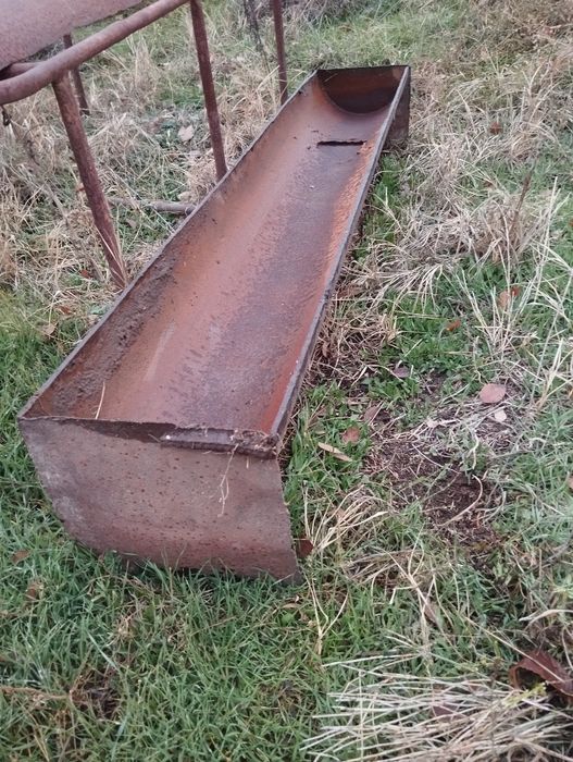 Кормушки для скота