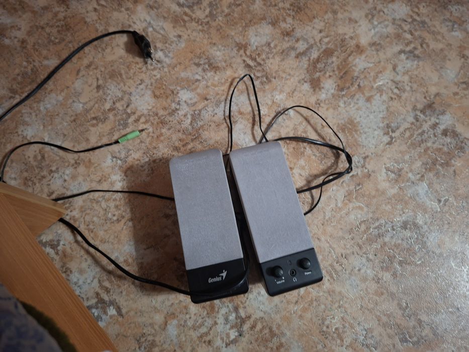 Монитор lg колонки в подарок