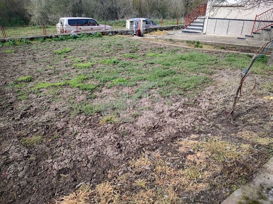 Продава се Къща в с. Кардам, Област Добрич - 120 кв.м за 340 €/кв.м - Снимка #16