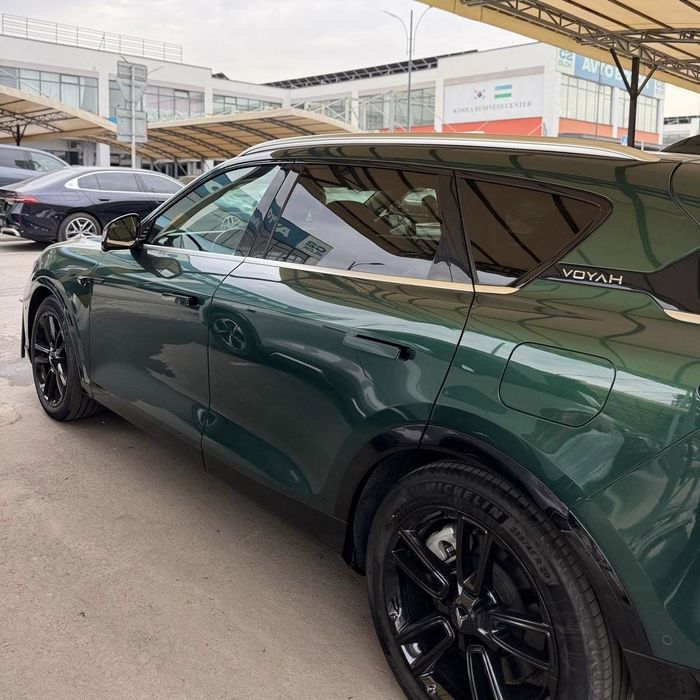 Voyah Free 2024 — 2