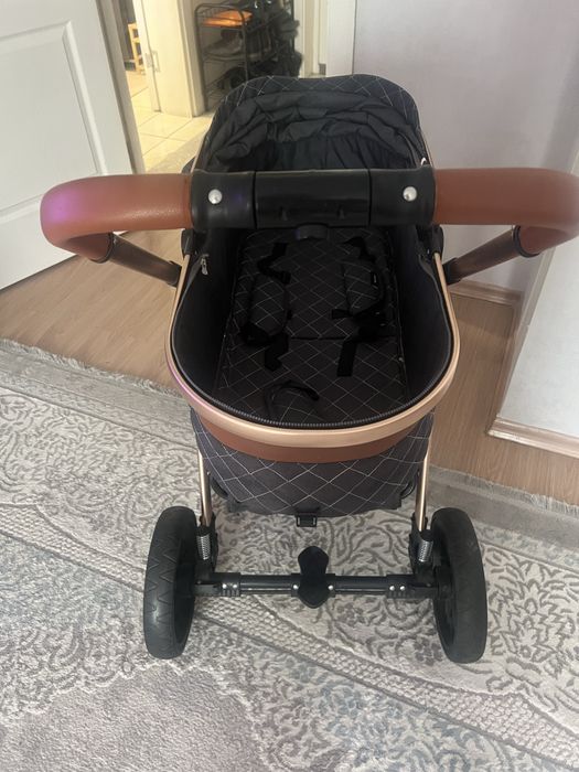 Коляска очень удобная