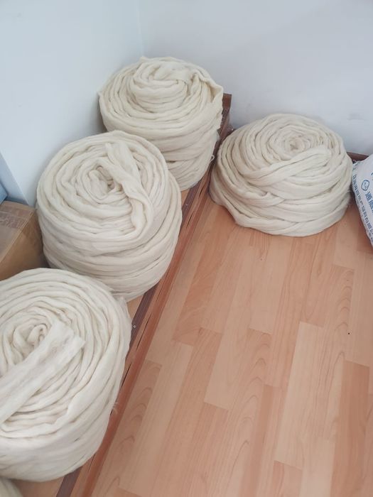 Шерсть прочёсанная для одеяла