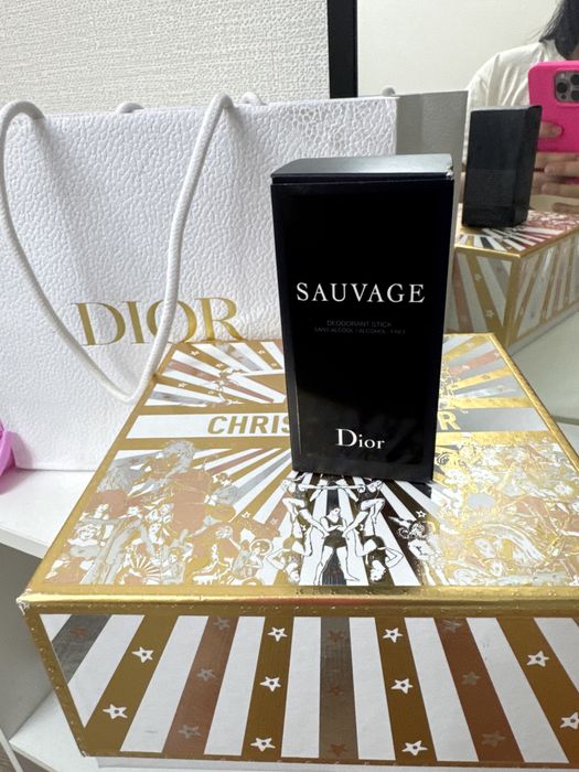 Dior sauvage дезодарант унисекс