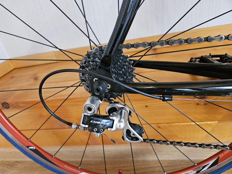 Карбонов велосипед BASSO reef